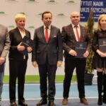 Najlepsi sportowcy oraz ich trenerzy nagrodzeni przez zarząd województwa (zdjęcia) - Polskie Radio Rzeszów