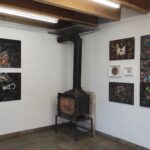 Z lasu do galerii sztuki. "Translokacje. Nieoczekiwany powrót" Krzysztofa Pisarka 3 - Polskie Radio Rzeszów Z lasu do galerii sztuki. "Translokacje. Nieoczekiwany powrót" Krzysztofa Pisarka - Polskie Radio Rzeszów