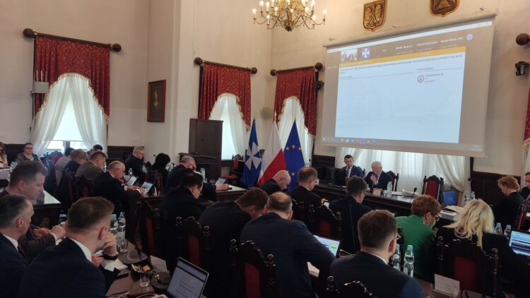 Stanowisko rzeszowskich radnych w sprawie papieża Polaka