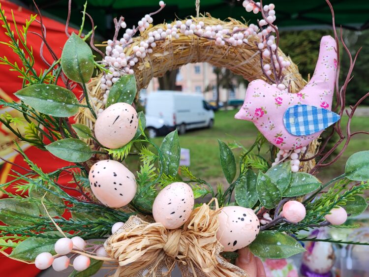 Wielkanocny podkarpacki bazarek w Boguchwale 1 - Polskie Radio Rzeszów Wielkanocny podkarpacki bazarek w Boguchwale