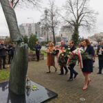 Uroczystość pod Pomnikiem Smoleńskim w Rzeszowie (zdjęcia) 2 - Polskie Radio Rzeszów Uroczystość pod Pomnikiem Smoleńskim w Rzeszowie (zdjęcia) - Polskie Radio Rzeszów