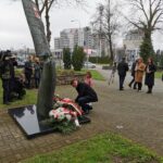 Uroczystość pod Pomnikiem Smoleńskim w Rzeszowie (zdjęcia) 7 - Polskie Radio Rzeszów Uroczystość pod Pomnikiem Smoleńskim w Rzeszowie (zdjęcia) - Polskie Radio Rzeszów