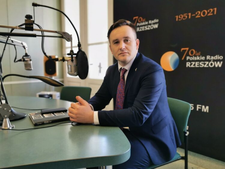 Dr Piotr Szopa: Prawie 22 tysiące polskich obywateli to ofiary Zbrodni Katyńskiej 1 - Polskie Radio Rzeszów Dr Piotr Szopa: Prawie 22 tysiące polskich obywateli to ofiary Zbrodni Katyńskiej