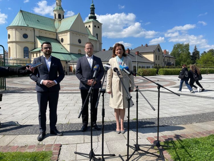 PiS popiera obywatelski projekt „Chrońmy dzieci, wspierajmy rodziców”