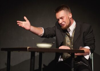 „Iwan Karamazow zwraca bilet” (zdjęcia)