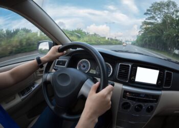 Fałszywe prawa jazdy z&nbsp;Ukrainy, Rumunii i&nbsp;Tadżykistanu zatrzymano na&nbsp;granicy