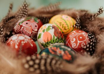 Z&nbsp;koszyczkiem na&nbsp;święcenie pokarmów. Wielka Sobota