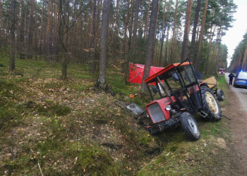 Nieszczęśliwy wypadek z&nbsp;ciągnikiem