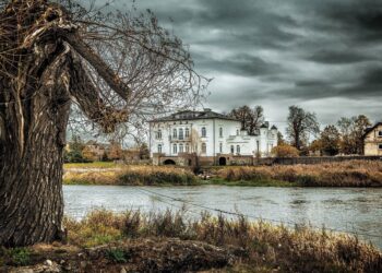 Lany poniedziałek na&nbsp;dworach magnackich