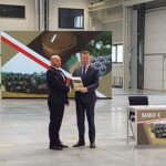 Wicepremier Mariusz Błaszczak zatwierdził dostawy sprzętu bojowego z Huty Stalowa Wola 3 - Polskie Radio Rzeszów Wicepremier Mariusz Błaszczak zatwierdził dostawy sprzętu bojowego z Huty Stalowa Wola - Polskie Radio Rzeszów