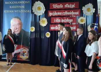 Szkoła w&nbsp;Buszkowicach pod&nbsp;imieniem bł.&nbsp;kard. Stefana Wyszyńskiego