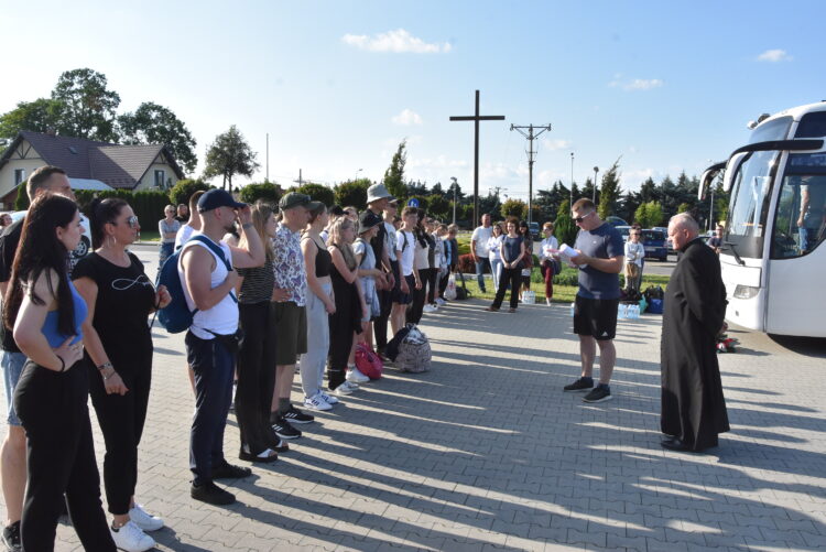 Podróż w hołdzie gen. Sikorskiemu. Strzelcy i Orlęta z Sędziszowa Małopolskiego wyruszyli na Gibraltar