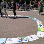 Akcja "Najdłuższa książka świata" 8 - Polskie Radio Rzeszów Akcja "Najdłuższa książka świata" - Polskie Radio Rzeszów