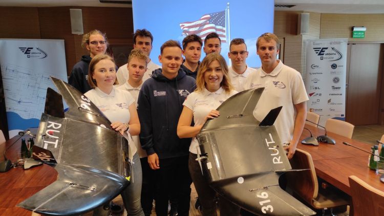 Nowa metoda wytwarzania bionawozu i bezzałogowy samolot udźwigowy