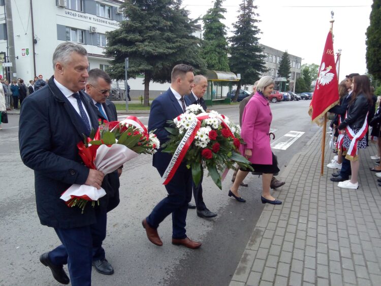 Obchody 142. rocznicy urodzin generała Władysława Sikorskiego w Tuszowie Narodowym 1 - Polskie Radio Rzeszów Obchody 142. rocznicy urodzin generała Władysława Sikorskiego w Tuszowie Narodowym