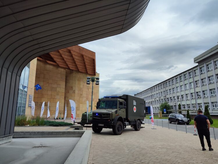 Zdrowie i medycyna w obliczu wojny. Jak pomagać rannym?