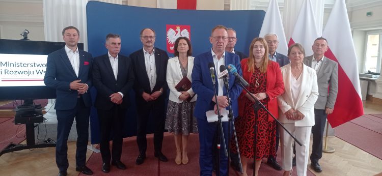 Spotkanie rolników z ministrem rolnictwa odnośnie importu zboża z Ukrainy