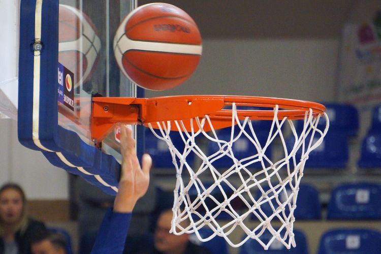 Niedźwiadki Chemart Przemyśl grają dalej 1 - Polskie Radio Rzeszów Niedźwiadki Chemart Przemyśl grają dalej