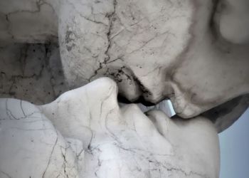 Sztuczny pocałunek z&nbsp;Chin