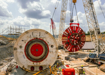 Montaż maszyny TBM na budowie S19 (zdjęcia)