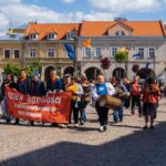 Odnalezione dzieci. Reportaż Bernadety Szczypty - Polskie Radio Rzeszów