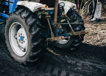 Śmierć 54-latka. Został przygnieciony przez ciągnik