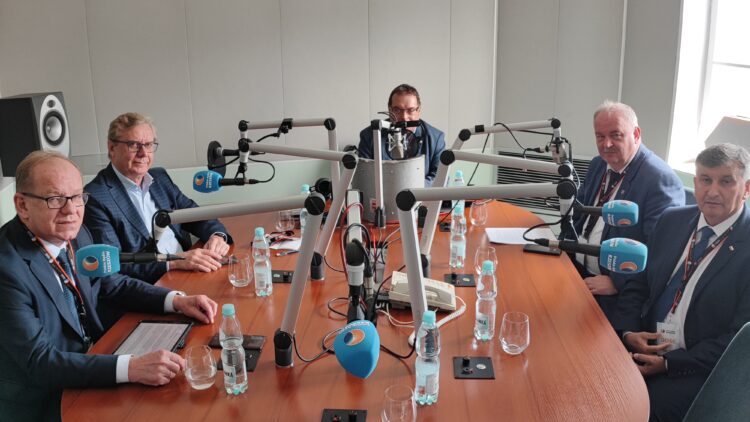 Planowane unijne rozwiązania relokacji imigrantów w audycji Pro Publico Bono