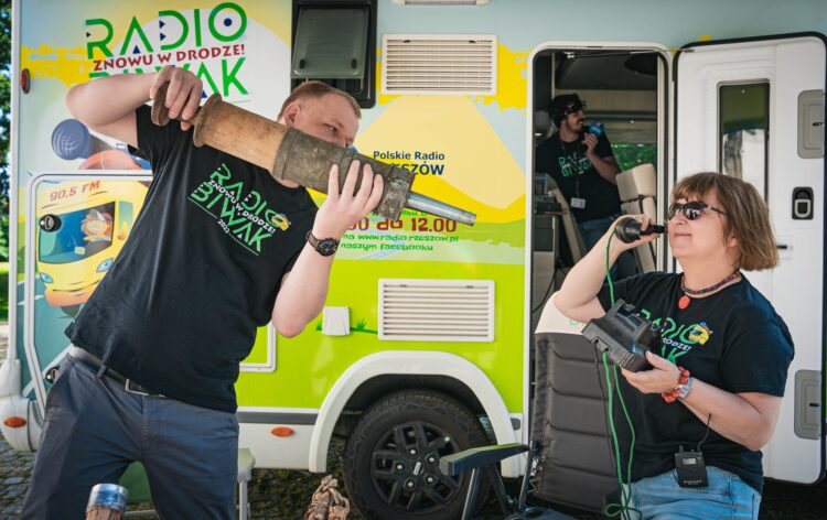 Radio Biwak 5.07 – Zespół Parkowo-Dworski i Folwarczny w Wiśniowej (zdjęcia)