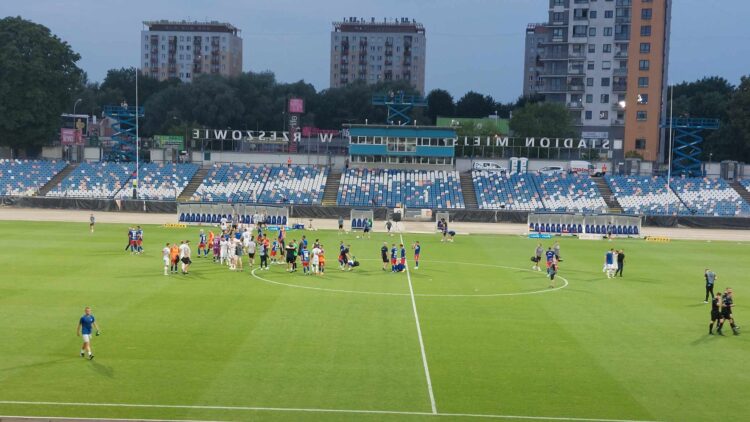 Piłka nożna. Wysoka porażka Stali Rzeszów