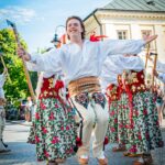 Korowód XIX Światowego Festiwalu Polonijnych Zespołów Folklorystycznych (zdjęcia) 23 - Polskie Radio Rzeszów Korowód XIX Światowego Festiwalu Polonijnych Zespołów Folklorystycznych (zdjęcia) - Polskie Radio Rzeszów