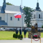 Zakład Karny w Uhercach Mineralnych otrzymał sztandar 19 - Polskie Radio Rzeszów Zakład Karny w Uhercach Mineralnych otrzymał sztandar - Polskie Radio Rzeszów