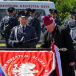 Zakład Karny w Uhercach Mineralnych otrzymał sztandar 2 - Polskie Radio Rzeszów Zakład Karny w Uhercach Mineralnych otrzymał sztandar - Polskie Radio Rzeszów