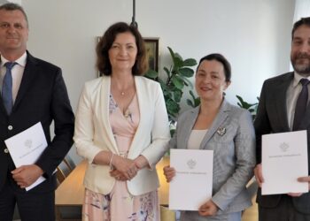 Wojewoda Ewa Leniart powołała nowych konsultantów medycznych