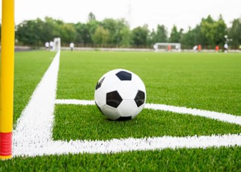 Piłka nożna. Siarka sparingowo ze&nbsp;Stalą Mielec!