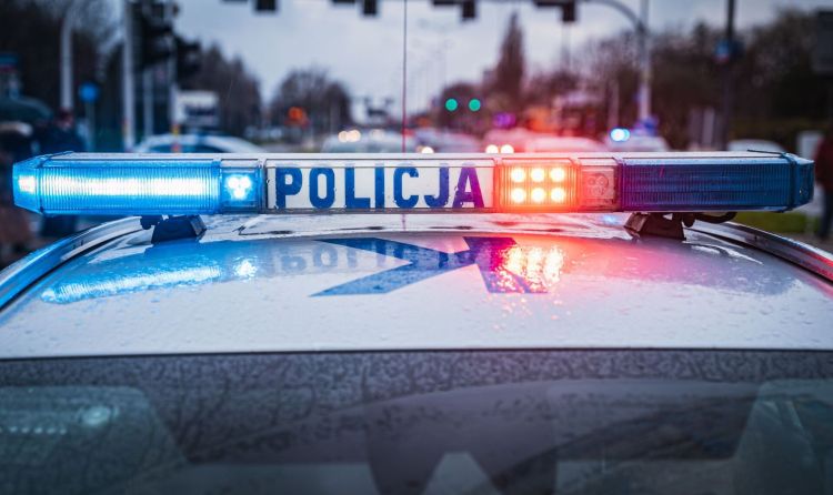 Policjanci eskortowali do&nbsp;szpitala 5-letniego chłopca pogryzionego przez&nbsp;psa