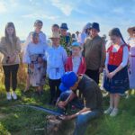 Jak dawniej wyglądały żniwa? Pokaz w Pruchniku 8 - Polskie Radio Rzeszów Jak dawniej wyglądały żniwa? Pokaz w Pruchniku - Polskie Radio Rzeszów