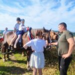 Jak dawniej wyglądały żniwa? Pokaz w Pruchniku 24 - Polskie Radio Rzeszów Jak dawniej wyglądały żniwa? Pokaz w Pruchniku - Polskie Radio Rzeszów