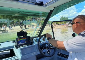 Podkarpacka policja apeluje o rozwagę nad wodą