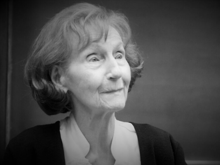 Rocznica śmierci Zofii Posmysz-Piaseckiej, pisarki, byłej więźniarki obozów koncentracyjnych