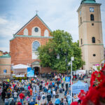 Pieszo i na rowerach. Pątnicy wyruszyli z Rzeszowa do Częstochowy (zdjęcia) 5 - Polskie Radio Rzeszów Pieszo i na rowerach. Pątnicy wyruszyli z Rzeszowa do Częstochowy (zdjęcia) - Polskie Radio Rzeszów