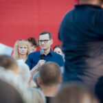 Spotkanie premiera Mateusza Morawieckiego z mieszkańcami Kolbuszowej (zdjęcia) 48 - Polskie Radio Rzeszów Spotkanie premiera Mateusza Morawieckiego z mieszkańcami Kolbuszowej (zdjęcia) - Polskie Radio Rzeszów