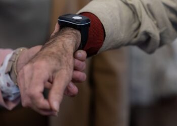 Seniorzy mogą ubiegać się o&nbsp;opaski bezpieczeństwa