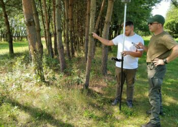 Poszukiwania na&nbsp;terenie byłego obozu pracy w&nbsp;Pustkowie