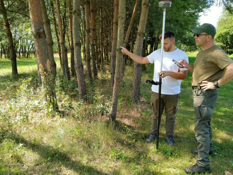 Poszukiwania na terenie byłego obozu pracy w Pustkowie