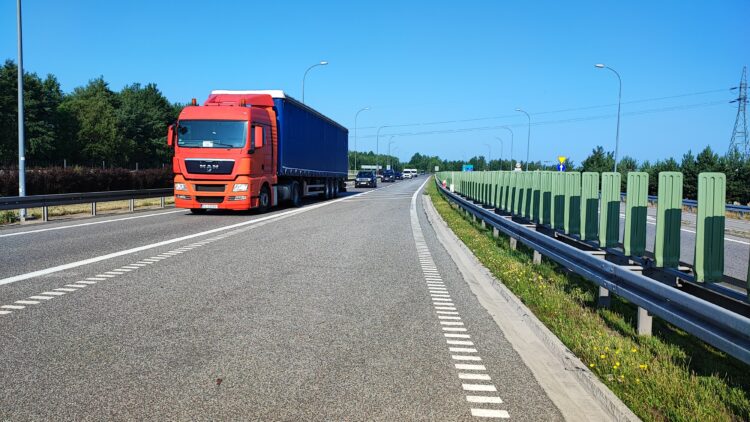 Zablokowana droga A4 na odcinku Węzeł Przeworsk – Węzeł Łańcut