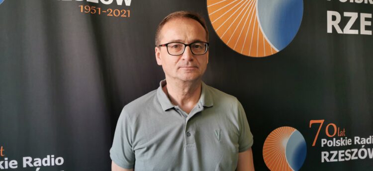 Dr Artur Harmata: Nawet półtora miesiąca może potrwać szukanie źródła bakterii