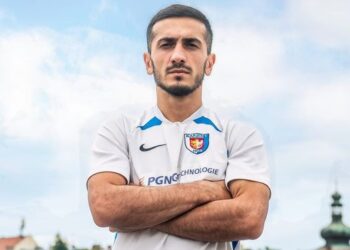 Piłka nożna. Kadrowe ruchy u naszych trzecioligowców