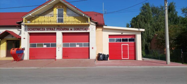 Nowa altana rekreacyjna i boks garażowy przy OSP w Gorzycach