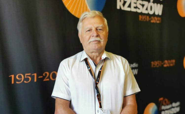 Jakie będą tegoroczne zbiory miodu? Rozmowa z Tadeuszem Dylonem