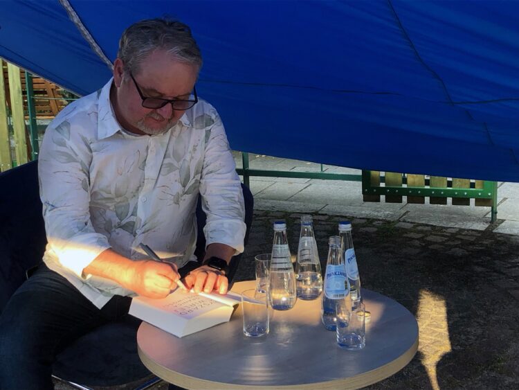 Spotkanie z Ryszardem Ćwirlejem. Letnie Ogrody Literackie